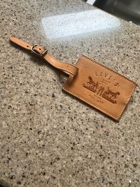 Levi's Tan Embossed Leather Luggage Tag
